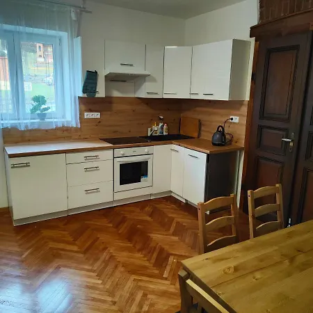 Na Ceste Apartment *