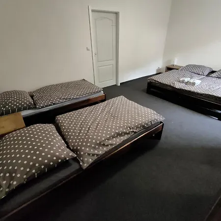 Na Ceste Apartment *